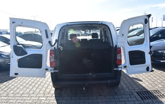 Toyota Proace City Verso cena 67800 przebieg: 150154, rok produkcji 2020 z Trzcianka małe 631